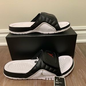 Jordan Hydro V Premier Retro 12 Playoffs Slides 351006 066 Sandals 23. No tag.